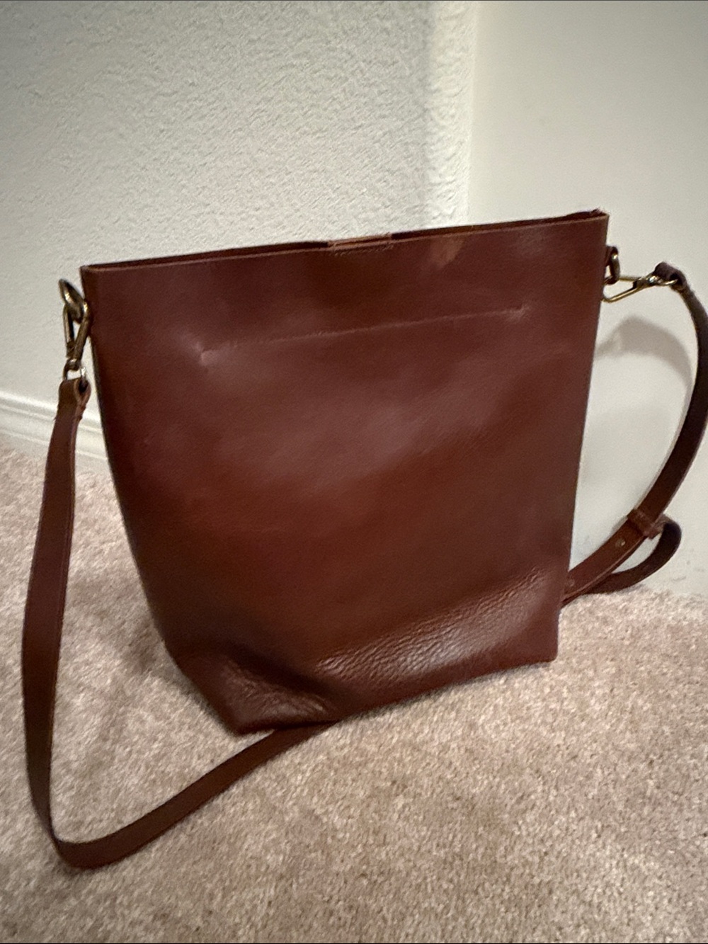 Madewell Chestnut Brown Leather Bucket Shoulder Bag - Picture 2 of 4